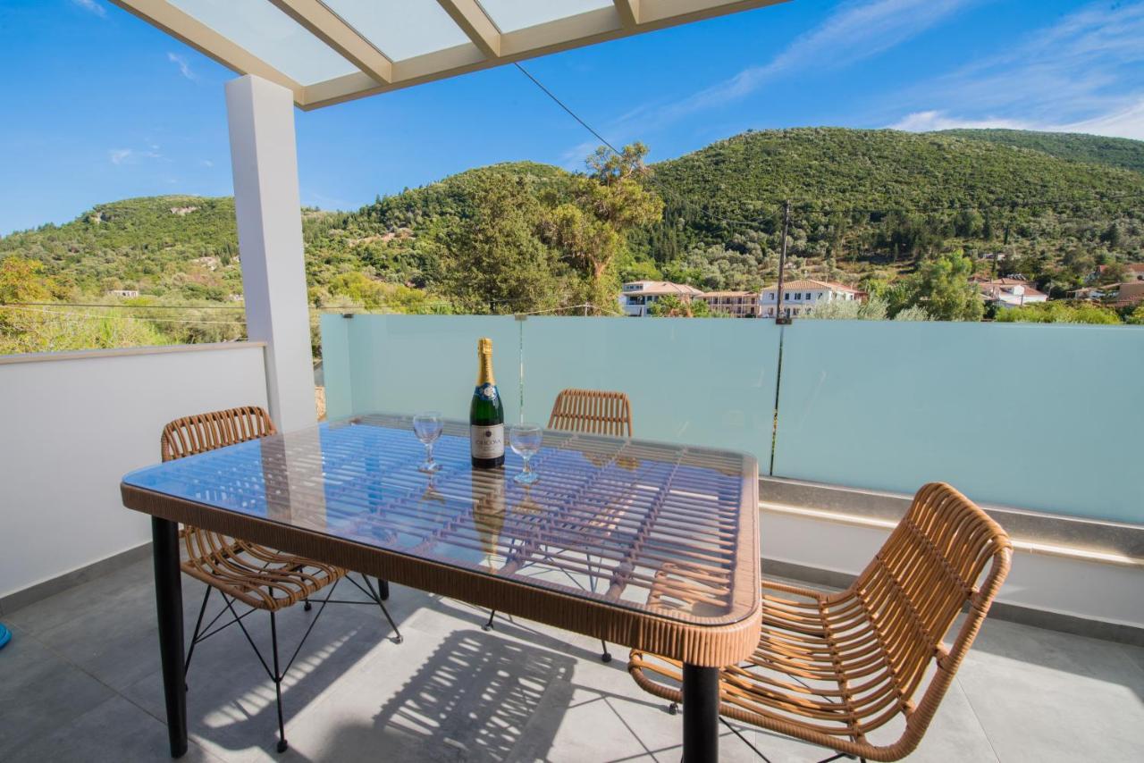 Kampos Apartment Vasiliki  Ngoại thất bức ảnh