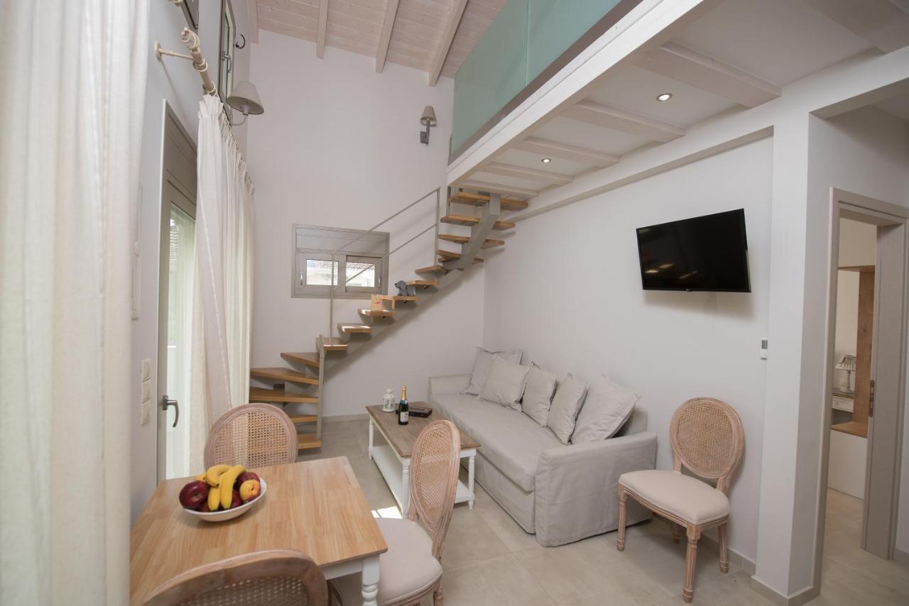 Kampos Apartment Vasiliki  Ngoại thất bức ảnh